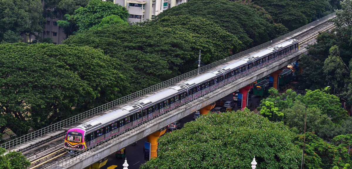 A release from Bangalore Metro Rail Corporation Limited said the frequency of trains during the extended hours will be 15 minutes. (DH File Photo)
