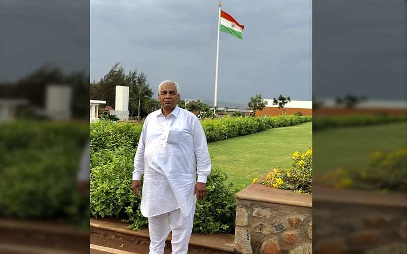 Mahavir Singh Phogat has been appointed as an office bearer of the Jannayak Janata Party (JJP) in Haryana and is likely to contest the ensuing elections. (Credit: Facebook)