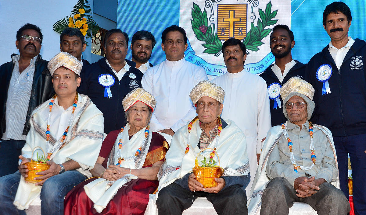 The old boys’ reunion organised by the St Joseph’s Indian Institutions Alumni Association on Sunday. (Sitting, from left) Former teachers Letitia D’silva, Danny D’silva, Anjani Kaushik, Dattatreya and Leo Anthony. (DH Photo/Ranju P)