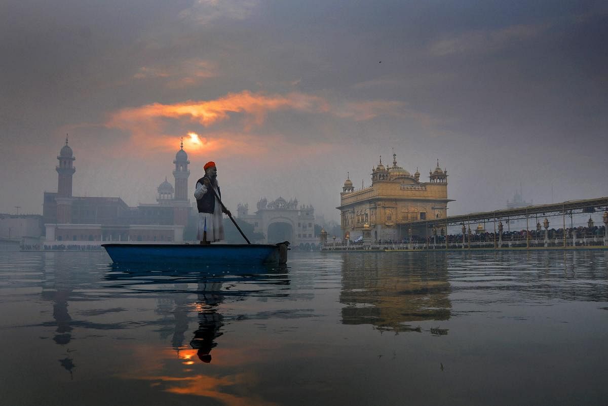 Selfies, photography and videography has been prohibited within the sacred Golden Temple in Amritsar in Punjab. PTI file photo