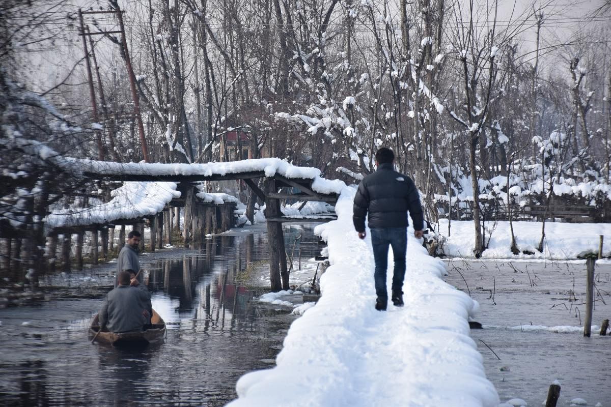 Severe cold wave tightened its grip over the Kashmir Valley. (Photo by Umer Asif)