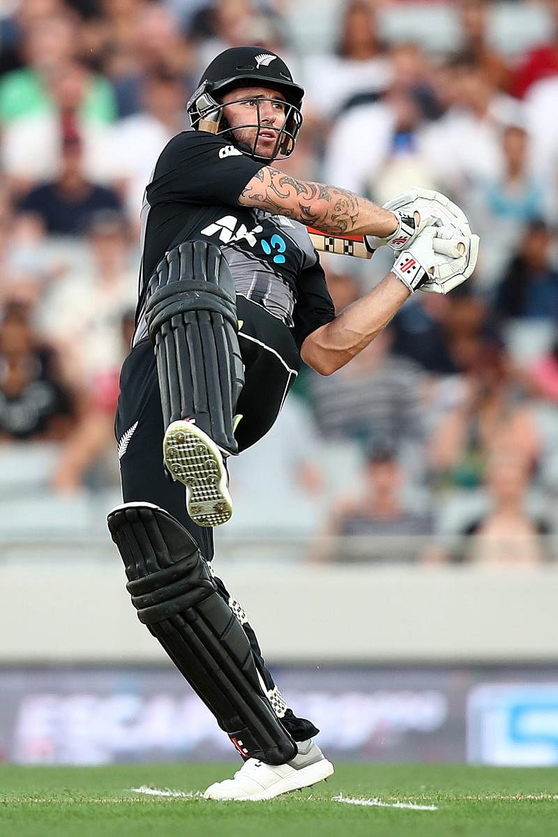 CRUCIAL: Doug Bracewell of New Zealand pulls one to the fence en route his 44 against Sri Lanka at the Eden Park in Auckland on Friday. AFP