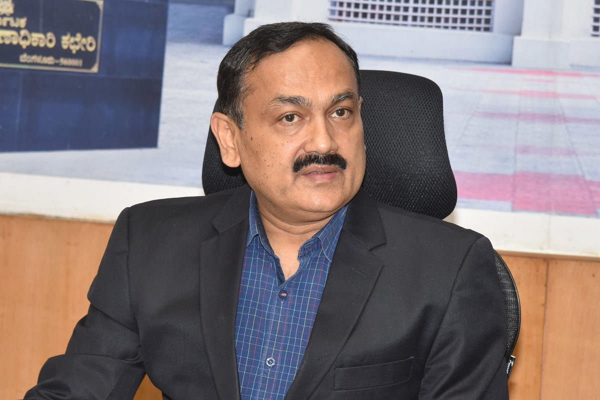 Karnataka Chief Electoral Officer Sanjeev Kumar clarified that no names were dropped from the electoral rolls on account of their migrant status though 45000 names were deleted after verification found that they were not residents of the given place. (DH