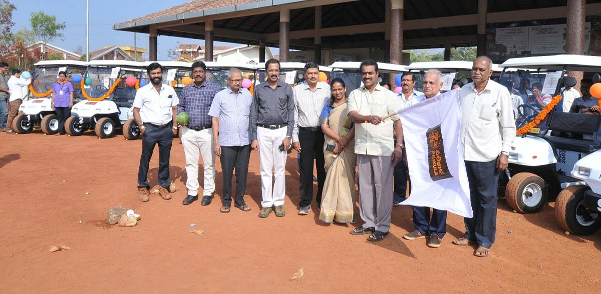 Mulki-Moodbidri MLA Umanath Kotian launches 14 new electric buggies at Dr Shivaram Karanth Pilikula Nisargadhama in Mangaluru on Monday.