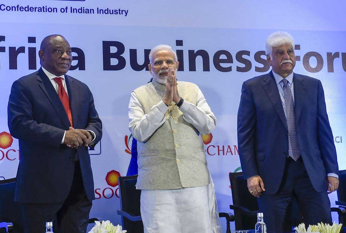 Prime Minister Narendra Modi, South African President Cyril Ramaphosa and CII President Rakesh Bharti Mittal during the India-South Africa Business Forum meeting in New Delhi, Friday, Jan 25, 2019. (PTI Photo)