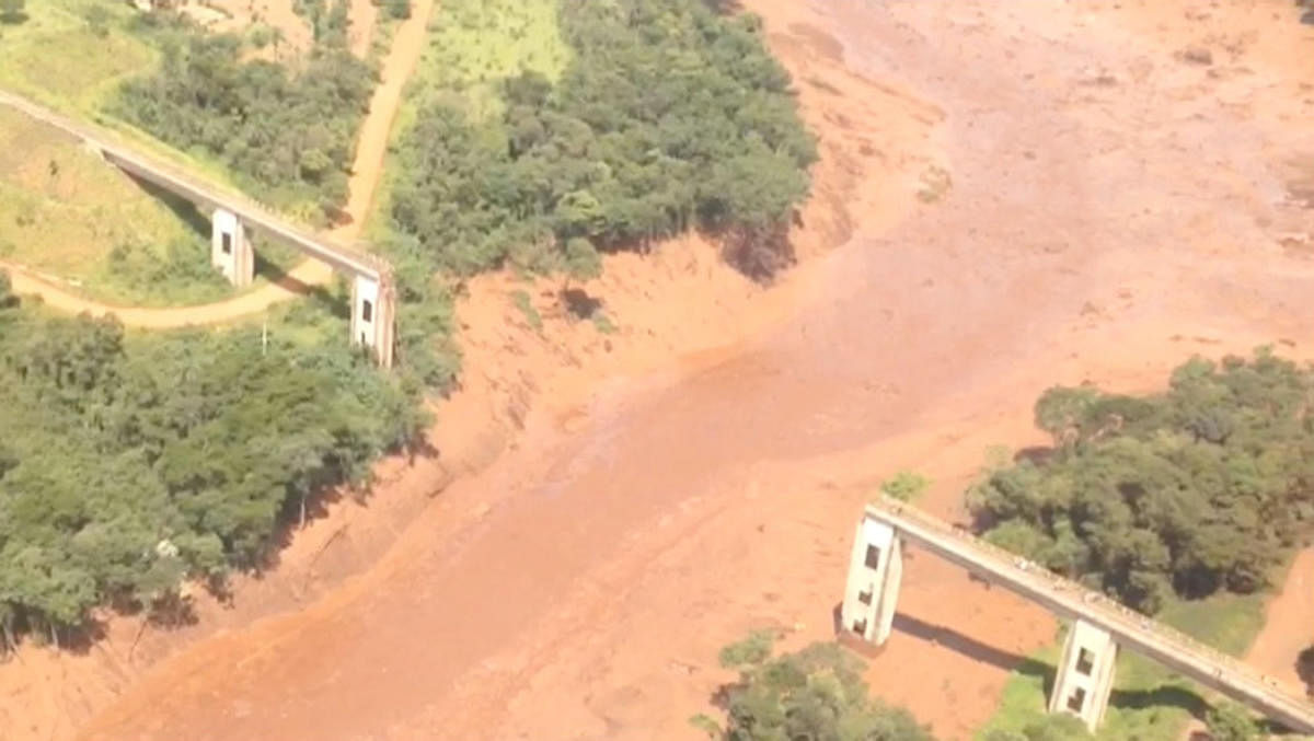 An aerial view of the broken dam in Brumadinho, Brazil January 25, 2019, is seen in this still image taken from a video obtained from social media. (RADIO ITATIAIA/BTN/via REUTERS)