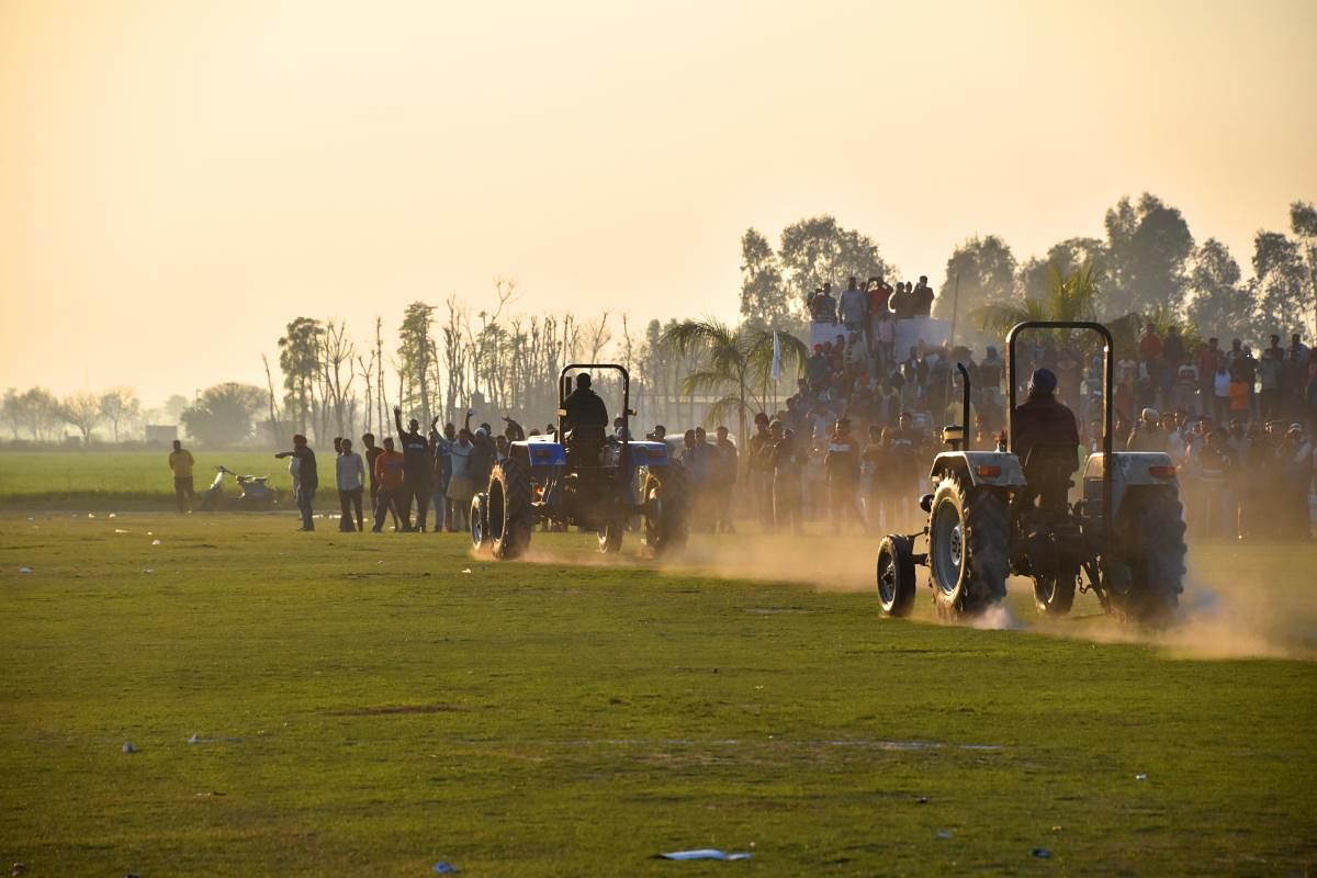 Among the most popular and prestigious events at the Kila Raipur Games is the tractor race. After a few rounds of preliminaries pitting two racers against each other, the finals are held. Photo by author