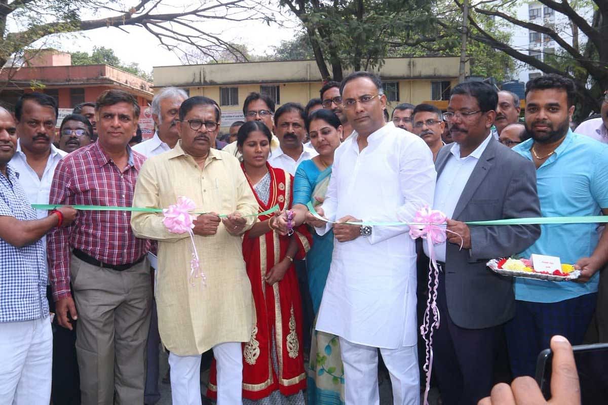 Deputy Chief Minister and Bangalore Development Minister G Parameshwara inaugurated 29 TenderSURE roads for traffic at Central Business District (CBD) in Gandhinagar on Monday. Picture courtesy Twitter