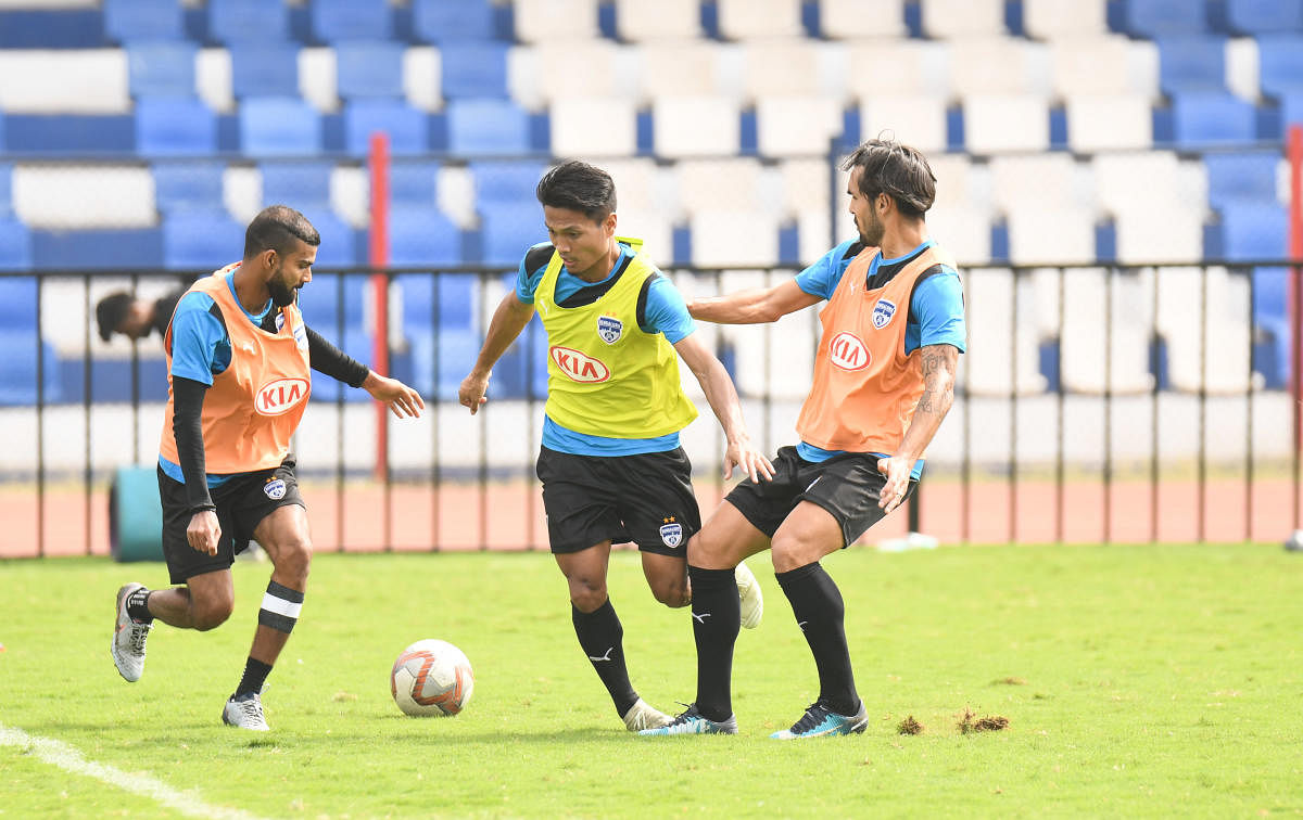 Bengaluru FC players train on the eve of their clash against NorthEast United FC at the Sree Kanteerava Stadium. BFC Media