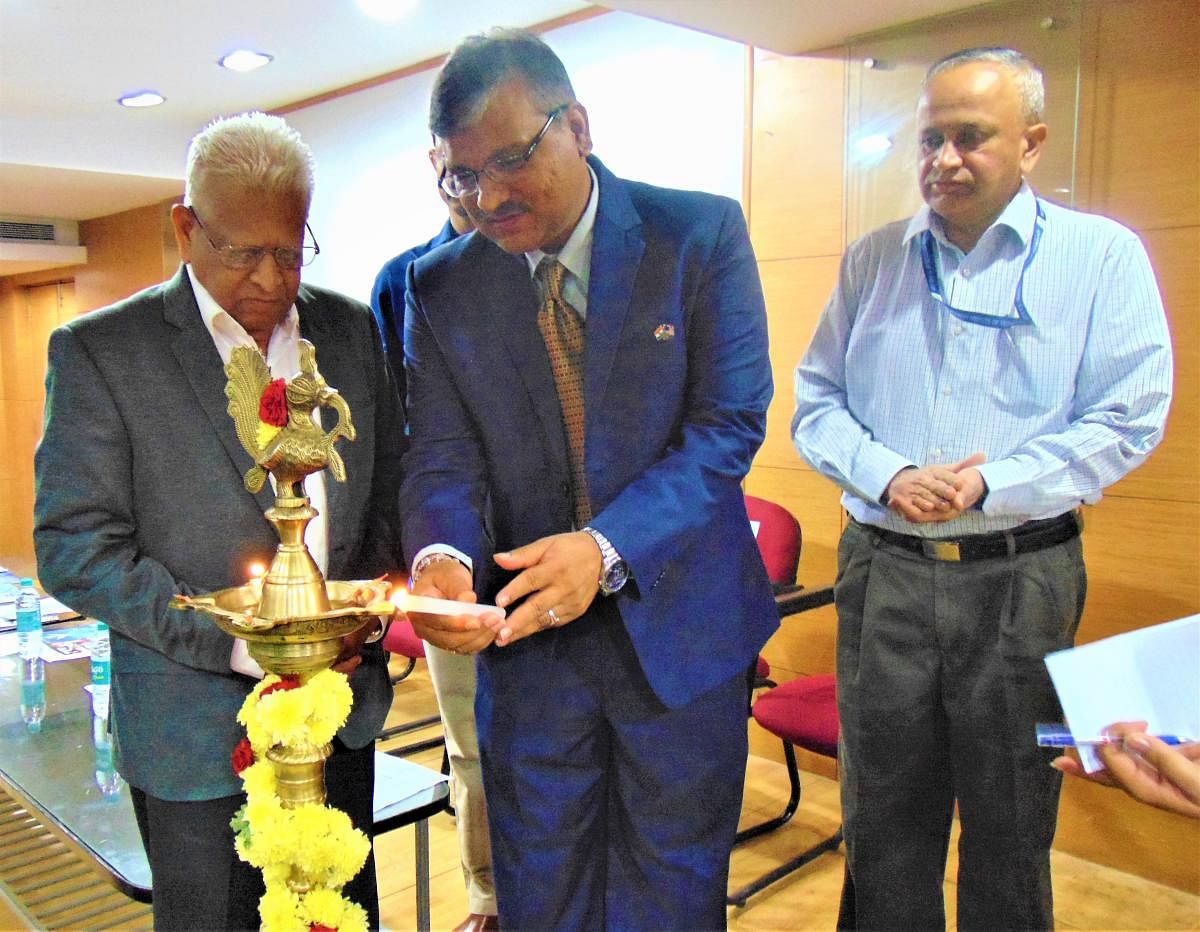 An intercollegiate tech festival was inaugurated at Nitte Meenakshi Institute of Technology on Wednesday.