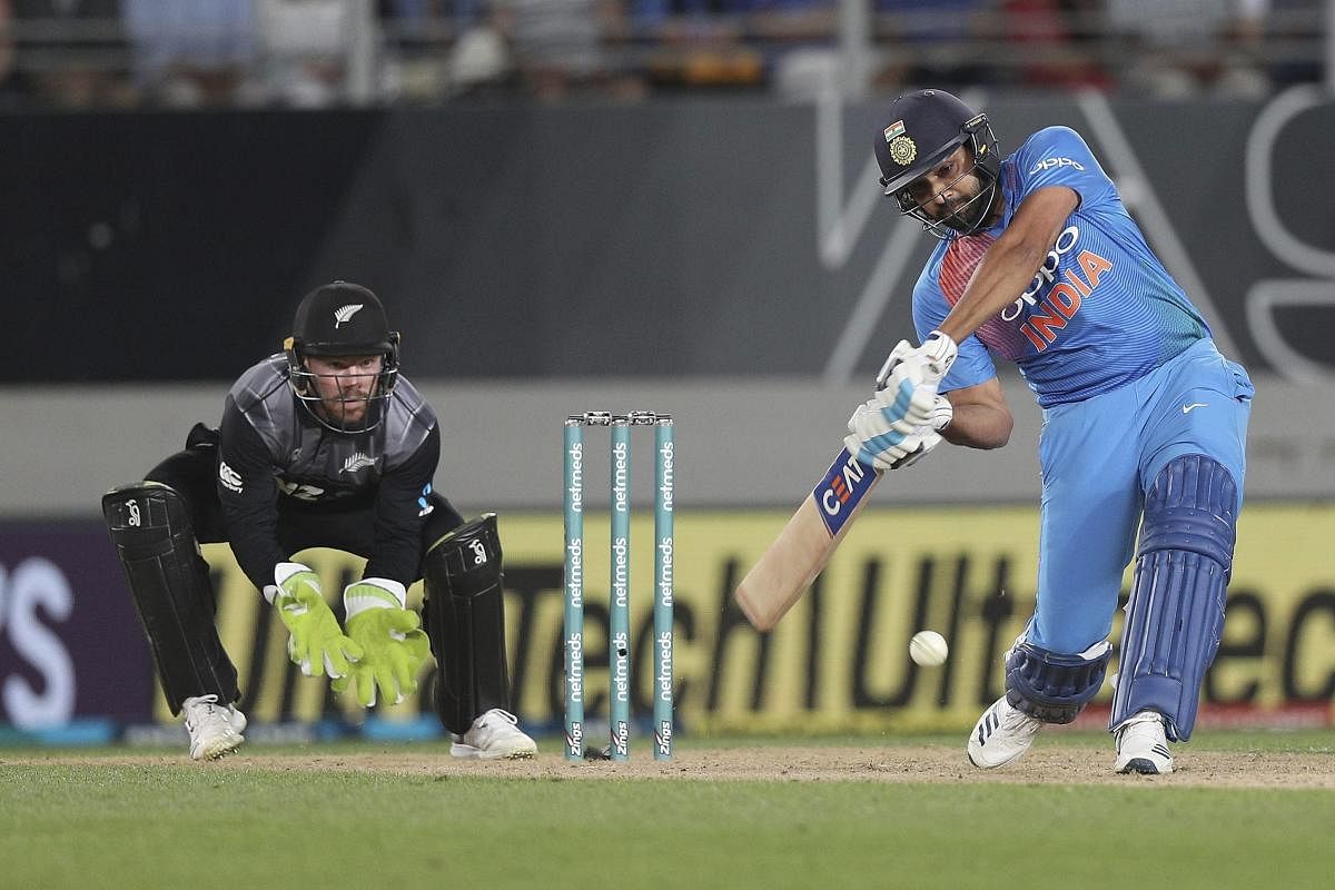DANGERMAN Indian skipper Rohit Sharma, who slammed a 29-ball 50, will aim for a big knock in the third and final T20I against New Zealand. AP/PTI