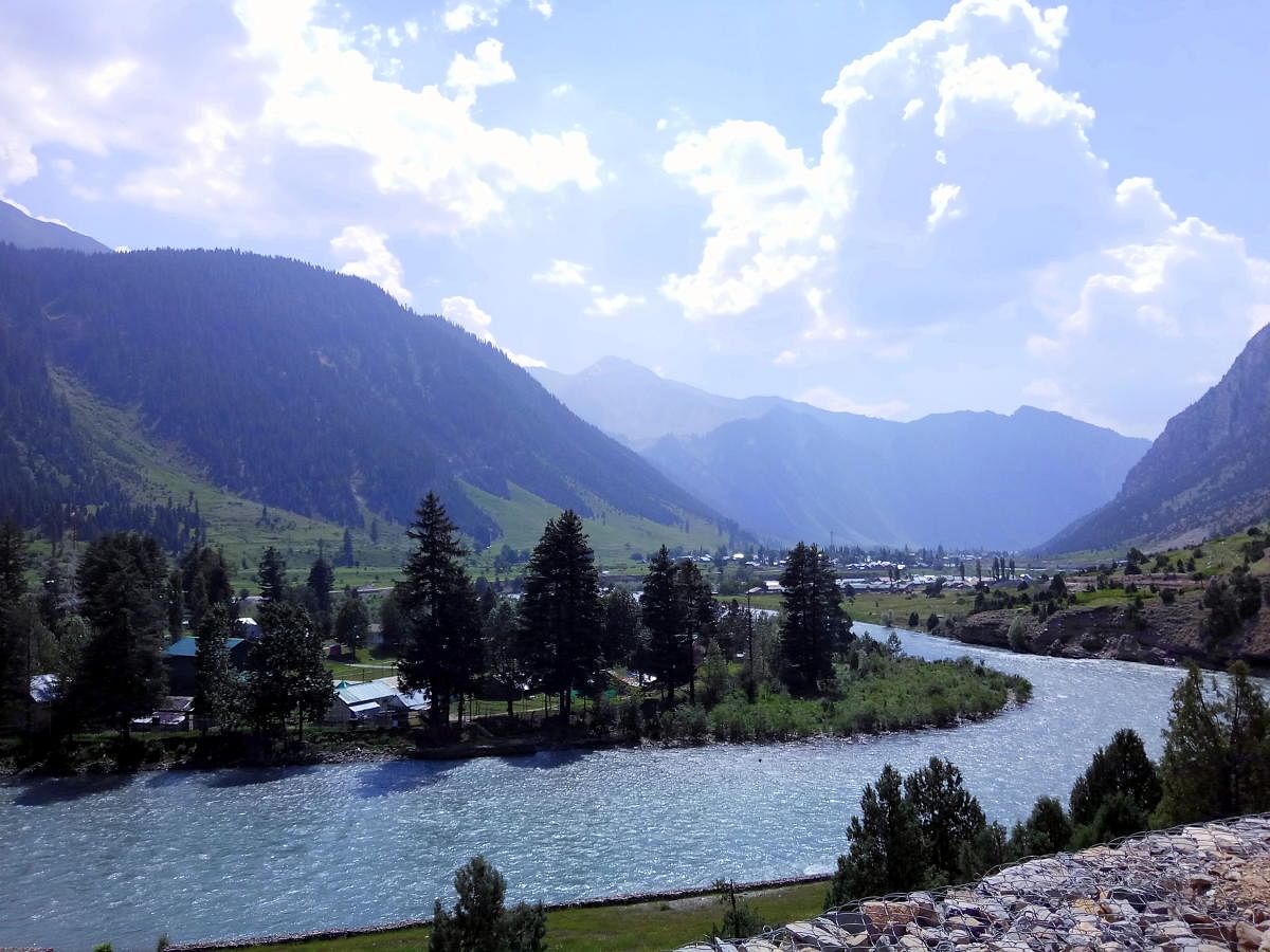 Kishenganga river cuts through the Gurez valley. Photos by author