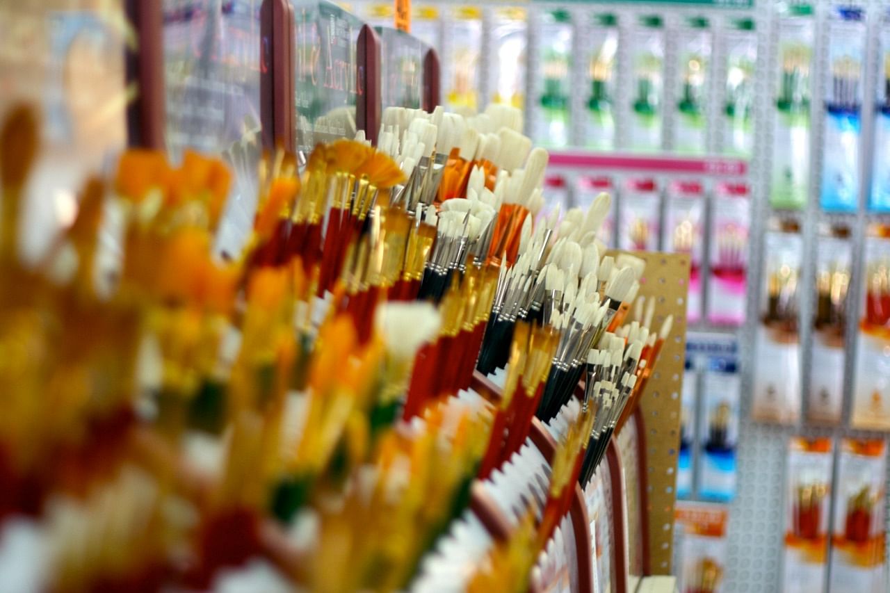 Paintbrushes. Image Courtesy: Wikimedia Commons