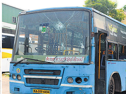 The BMTC bus which mowed down Yesa and rammed a traffic signal post at Sadduguntepalya in the City  on Friday. DH Photo