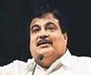 Gadkari sparks controversy with remarks about Lalu, Mulayam