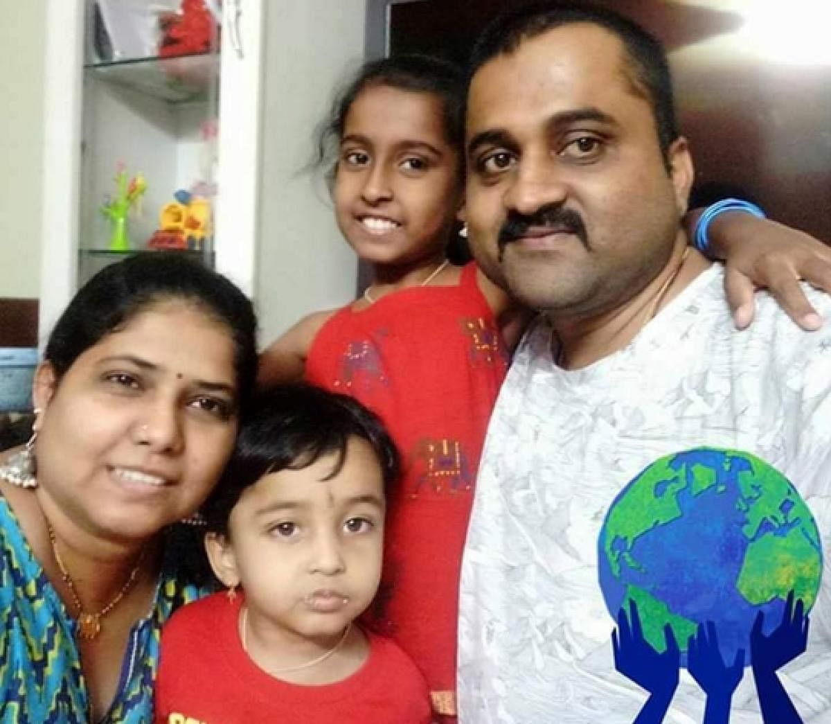 Vivek Nayak with his wife Reshma and children.