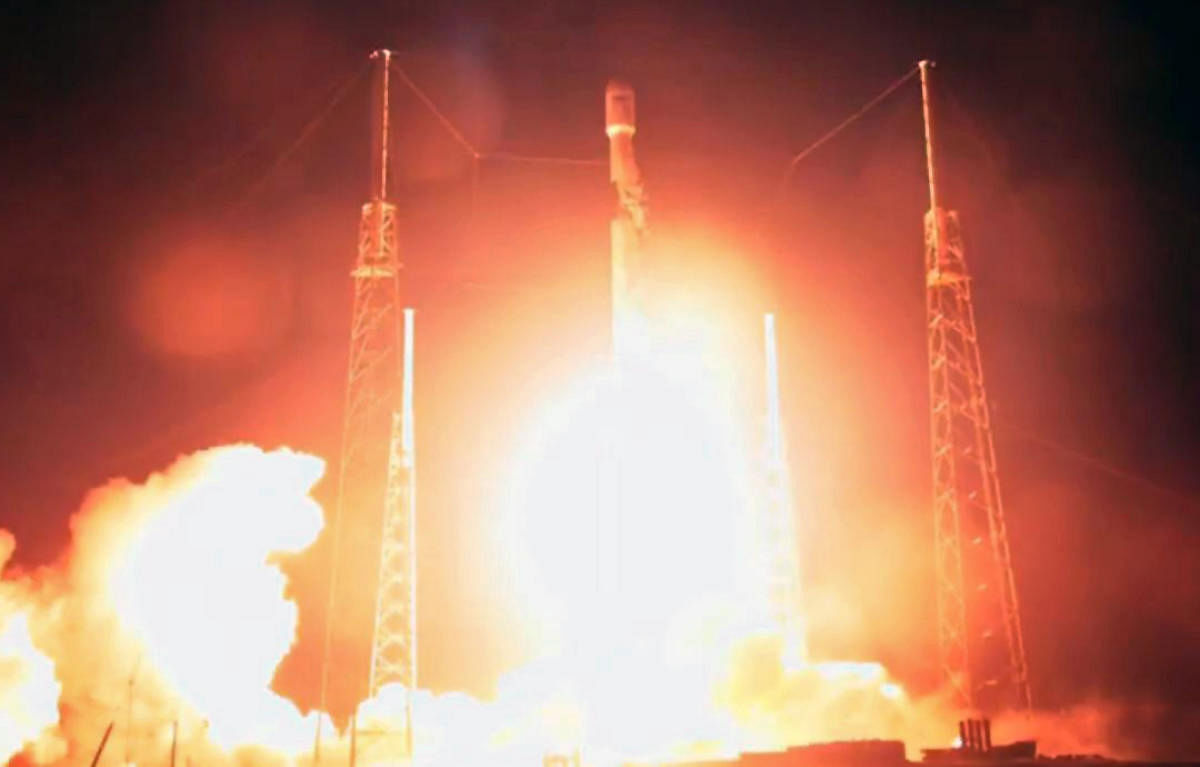 This video grab taken from the Space X webcast transmission on Februrary 21, 2019, shows Nusantara Satu satellite lifting off Space Launch Complex 40 (SLC-40) carrying Israel's Beresheet spacecraft at Cape Canaveral Air Force Station, Florida. (Photo by H