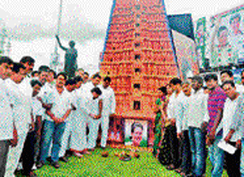 Constructed under the aegis of Karimnagar Congress leaders at Indira Chowk, the temple consists of a wooden 'gopuram' and a small sanctum bearing Sonia's portrait.