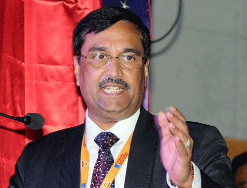 Two days after CBI arrested him for allegedly accepting bribe of Rs 50 lakh to enhance the credit limit of some companies, the government today suspended Syndicate Bank Chairman and Managing Director S K Jain. DH file photo