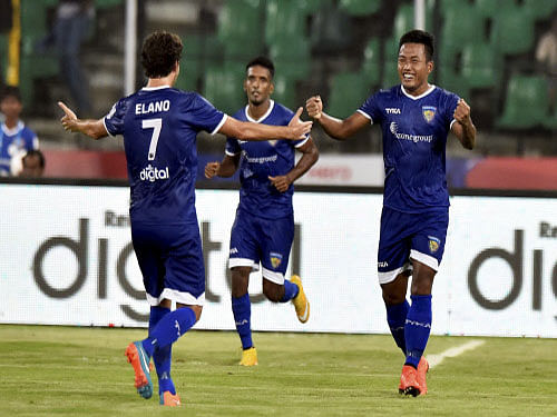 Chennaiyin FC marquee player Elano Blumer and John Mendoza fired two goals each to steamroll a hapless Mumbai FC 5-1 and bounce back from their previous match defeat in the Hero Indian Super League here today. PTI photo