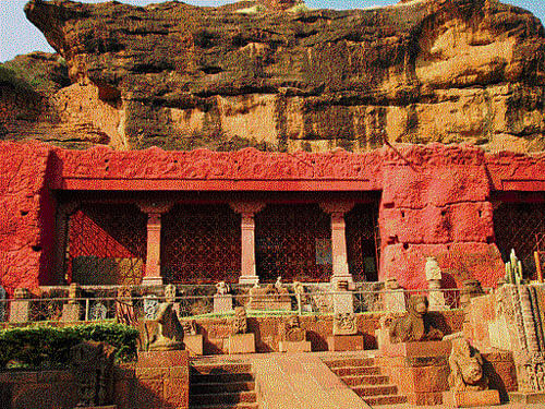 State to prepare action plan to develop heritage town Badami. Dh File photo