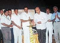 MLA Yogish Bhat inaugurating SDMC - CAC Convention in Mangalore on Tuesday. DH photo