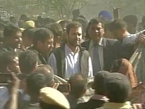 Rahul Gandhi visits slum cluster  demolished by railways. Courtesy: ANI