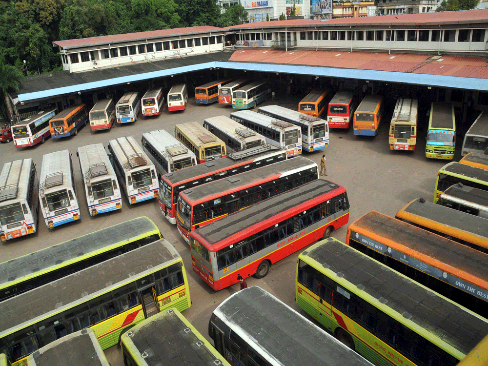 So, like the airlines, the KSRTC has decided to introduce dynamic (gradient) fare structure on a trial basis for three months.  DH file photo