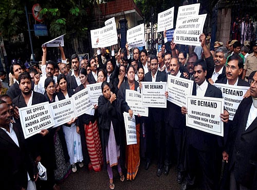 CJI Thakur asks Telangana advocates to withdraw strike