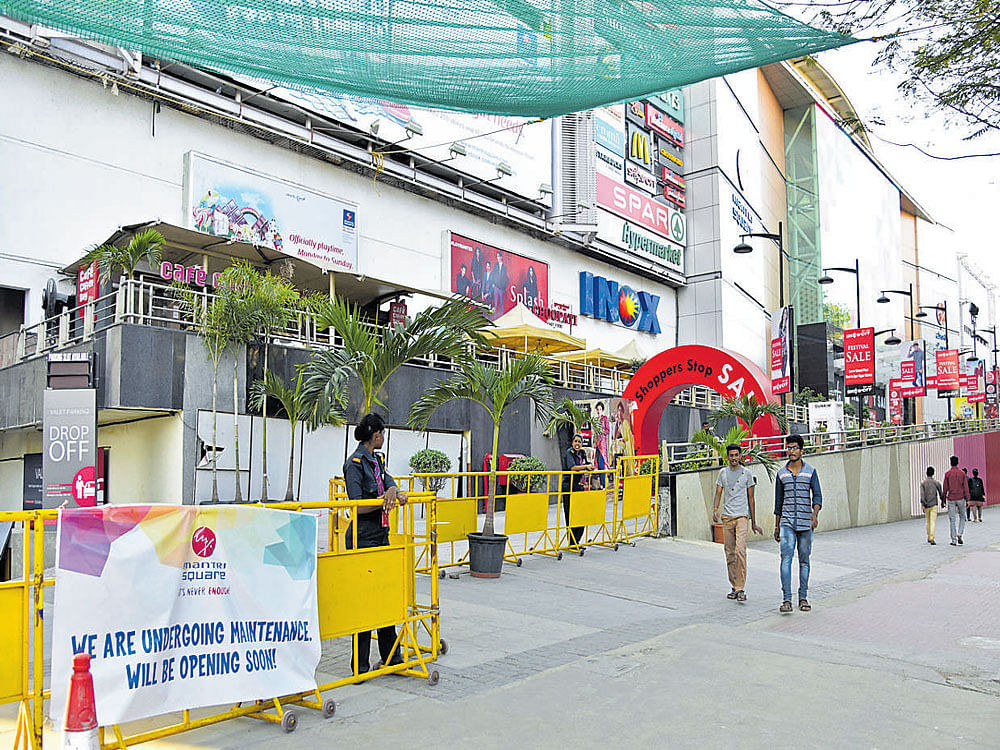 Mantri Square mall on Sampige Road, Malleswaram, has been closed since January 16 after a balcony on the third floor collapsed. The balcony was part of a terrace overlooking the Metro rail line. DH PHOTO