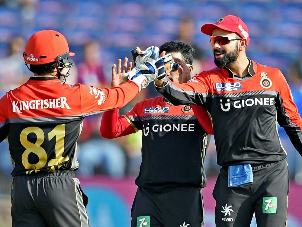 The RCB managed to score 162 for 8 wickets against MI in the match.