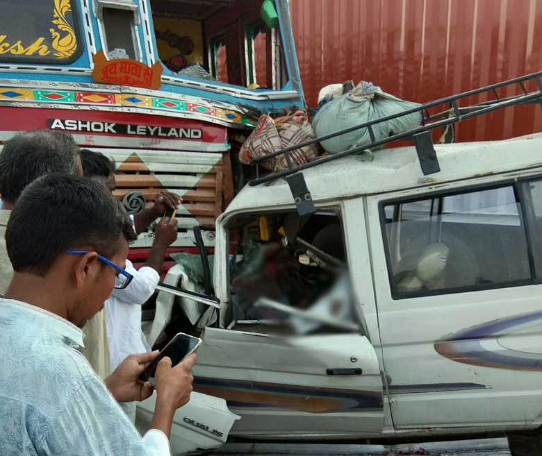 At least 10 people died in a road accident near Pragnapur of Siddipet district in Telangana on Saturday evening when a TSRTC bus from Secunderabad to Mancherial hit a truck and turned turtle. (Representative image)