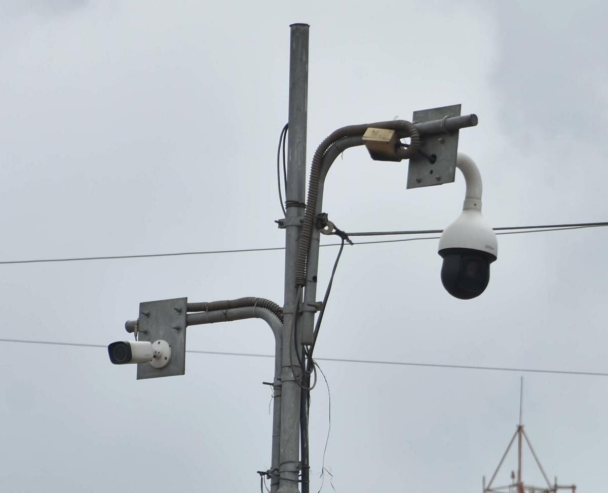 The BBMP has called tenders for the installation of cameras. The surveillance cameras will be installed at a cost of Rs 30 crore. (DH File Photo)