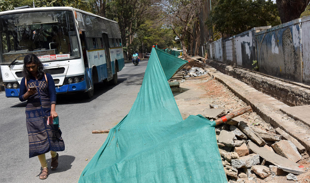 CHAOS BEFORE THE CALM: The TenderSURE work has begun on Margosa Road in Malleswaram. DH PHOTO/B H SHIVAKUMAR
