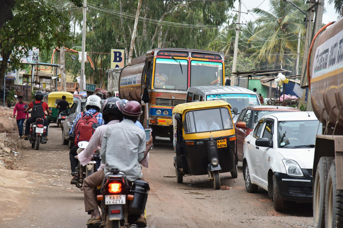 Railway underpass at Varthur Main road near Panathur. DH Photo/S K Dinesh