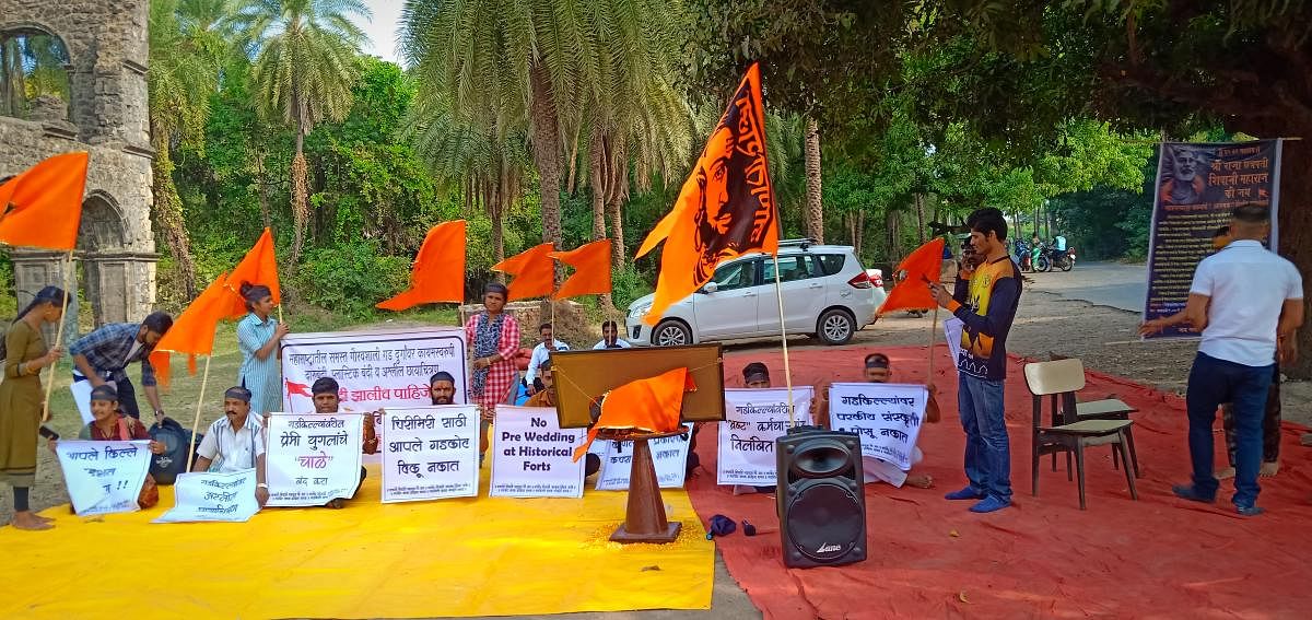 Protests outside the Vasai fort near MumbaiPics: Mrityunjay Bose