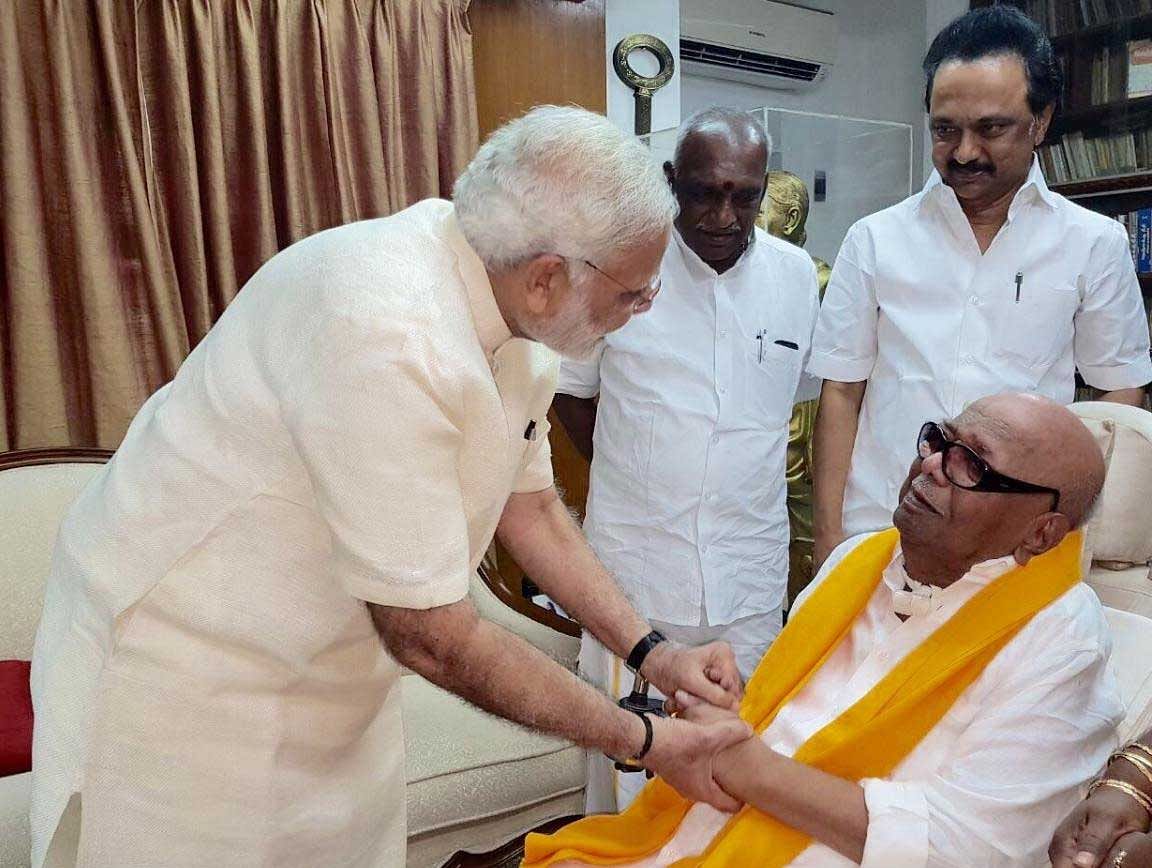 Prime Minister Narendra Modi met DMK president M Karunanidhi and enquired about his health. DH photo