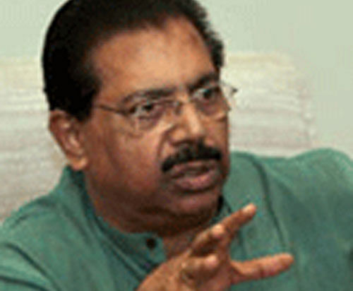 Calling more witnesses on 2G scam: DMK-Chacko tussle escalates