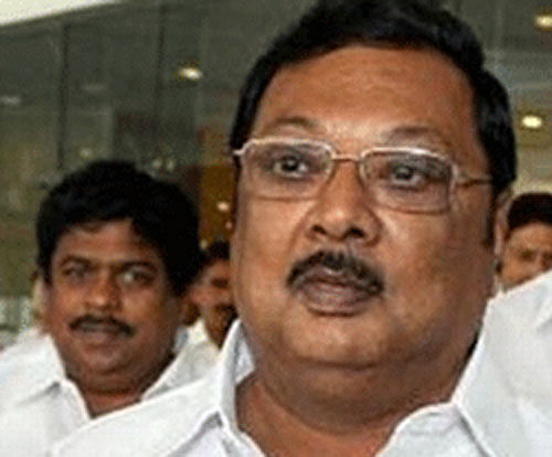 The DMK Wednesday threatened disciplinary action against party members if they were found to be in touch with the now suspended party leader M.K. Alagiri. PTI File Photo