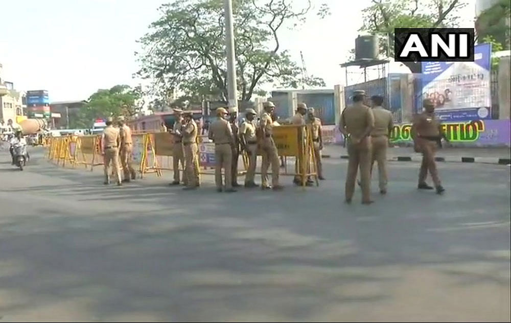 Police deployment in Tamil Nadu during the bandh called by the DMK. ANI photo.