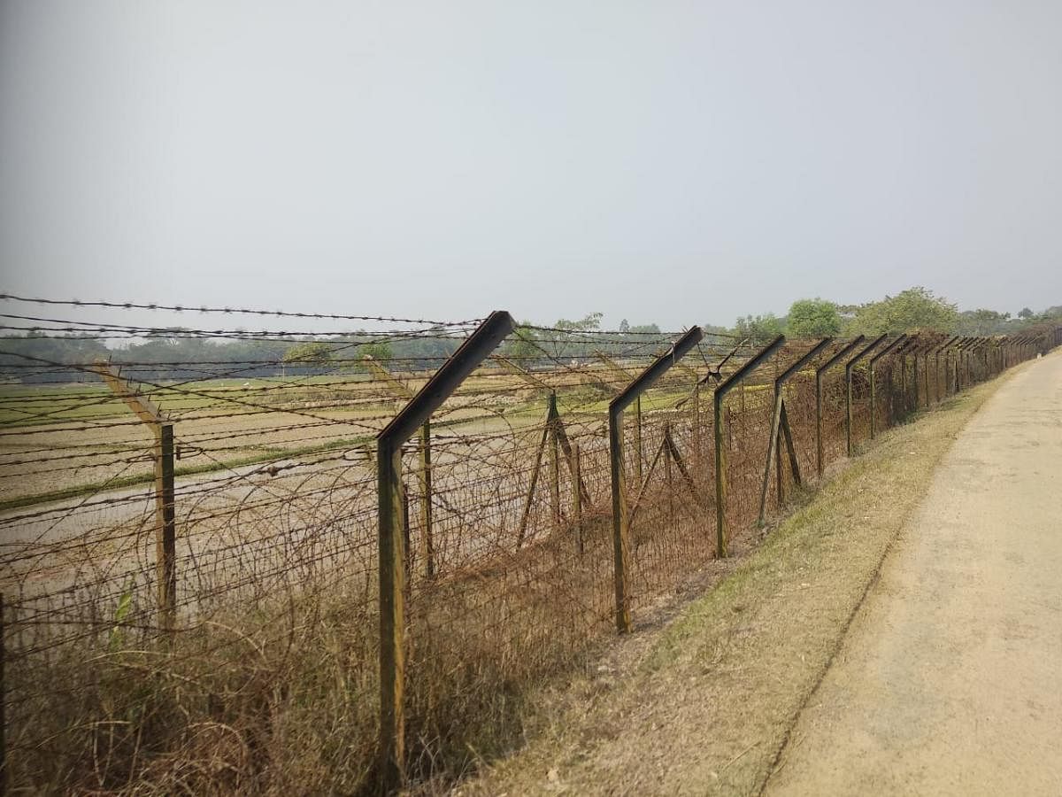 The "smart fencing" will be operationalised in the 61 km riverine section of the international border in Dhubri district of Assam where the Brahmaputra river enters into Bangladesh. (DH File Photo)