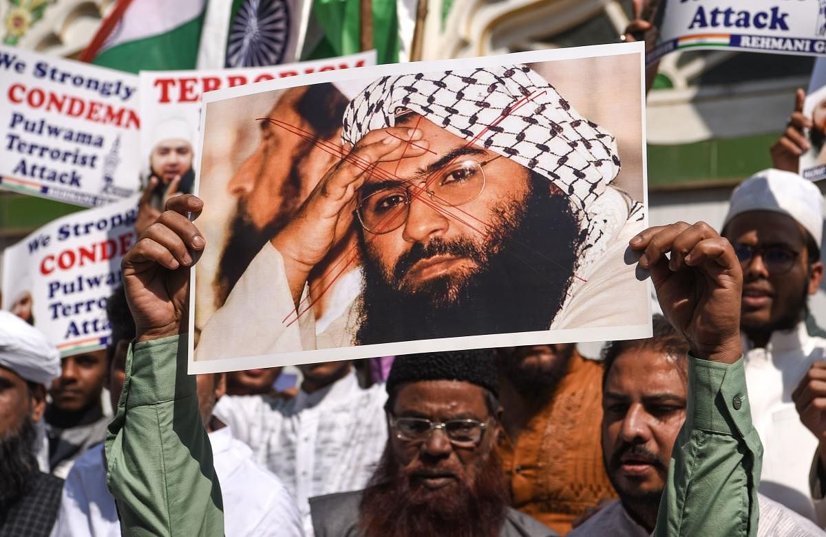 The Pakistan government in order to de-escalate the tensions with India, has decided to launch a crackdown on terror outfit Jaish-e-Muhammed (JeM) chief Masood Azhar, according to a top government source while a media report said Sunday that Islamabad may