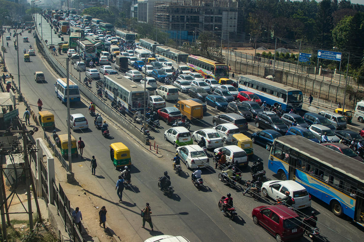 The Silk Board Junction in Bengaluru choked with traffic. DH file Photo