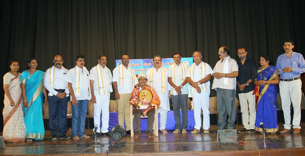 Senior theatre artiste Gangadhar Shetty Alake was felicitated during the inauguration of the week-long Tulu drama fest at Town Hall in Mangaluru.