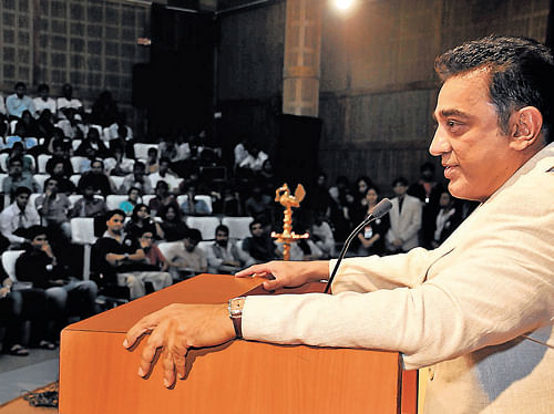 at the centre stage: Actor Kamal Haasan addresses students of Indian Institute of  Management in Bangalore on Friday. dh photo