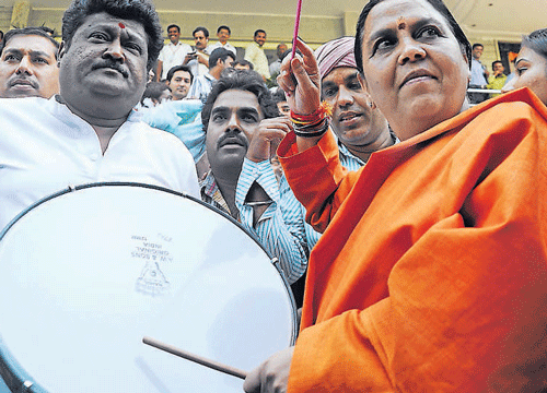 BJP national vice president Uma Bharti inaugurates a street play at the party office as part of election campaign in Bangalore on Friday. DH Photo