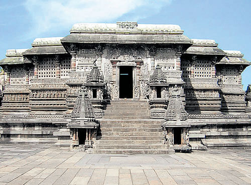 The Hoysala temple in Belur, Hassan district. Monuments of Srirangapatna Island Town; Sacred Ensembles of the Hoysala (Belur and Halebid); Monuments and Forts of Deccan Sultanate (Bidar, Vijayapura, Kalaburagi), were included in the Unesco's tentative list on April 15, 2014. DH FILE PHOTO