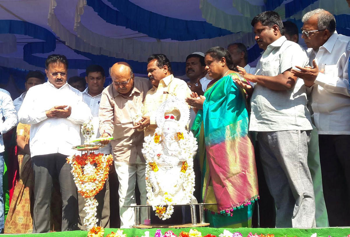 Transport Minister H M Revanna inaugurates a programme in Koppa, in Mandya, on Monday. MLC K T Srikantegowda and MLA N Cheluvarayaswamy are seen.