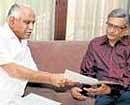 Chief Minister B S Yaddyurappa meets External Affairs Minister S M Krishna in the City on Monday. DH photo
