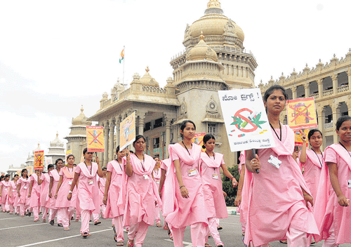 JUNK&#8200;CONTRABANDS: Students take part in 'Say No to Drugs' walkathon on Monday.  dh photo
